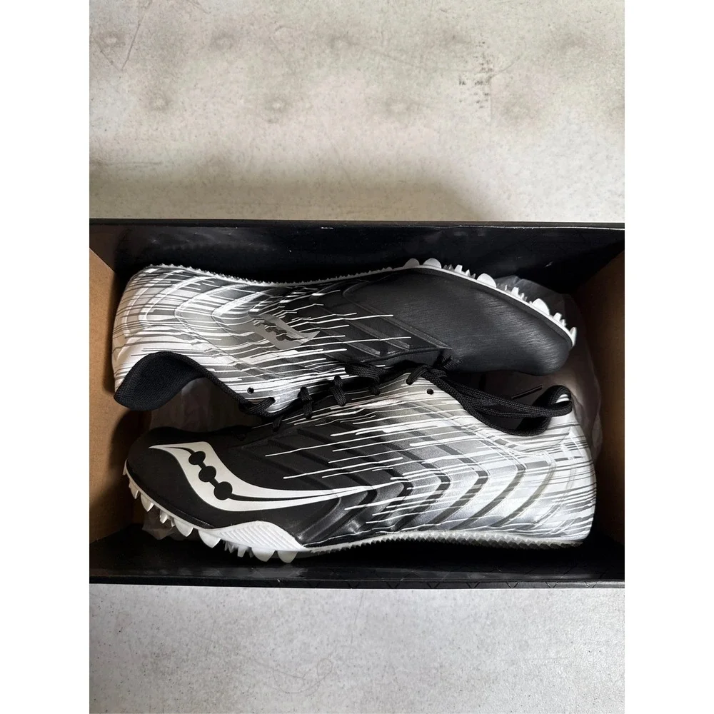 Saucony Spitfire 5 Men's Track Spikes - Black/White, Size 8.5